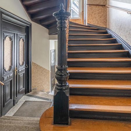 Gemuetliche Dachgeschosswohnung -Waldstrassenviertel Лайпциг Екстериор снимка